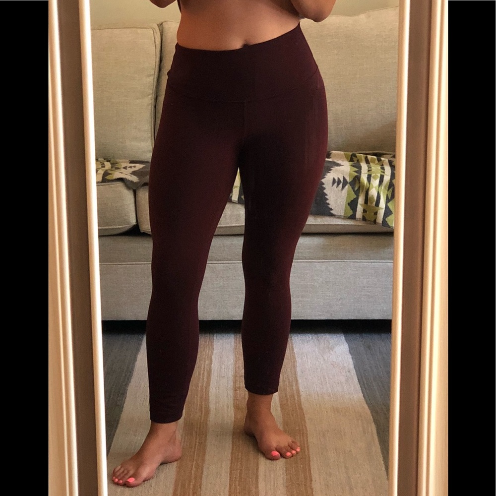 Lululemon cropped Wunder Under